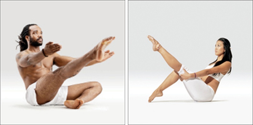 Loďka na jedné noze s oporou - Eka Pada Salamba Navasana