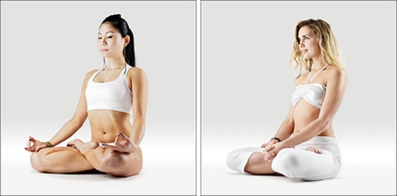 Lotosový sed - Padmasana