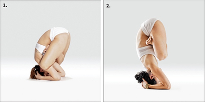 Stoj na hlavě s variací Pindasana - Pindasana in Shirshasana 1