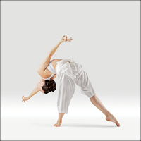 Lásjásana (Půvabný tanec bohyně Párvatí) - Lasyasana