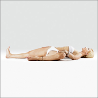 Ležící stromu - Supta Vrikshasana